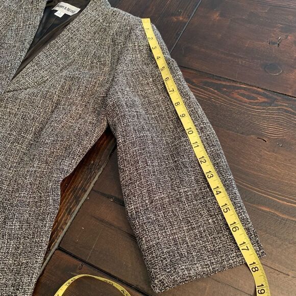 Vintage Black and White Wool Blazer by Danny and Nicole - Picture 8 of 8